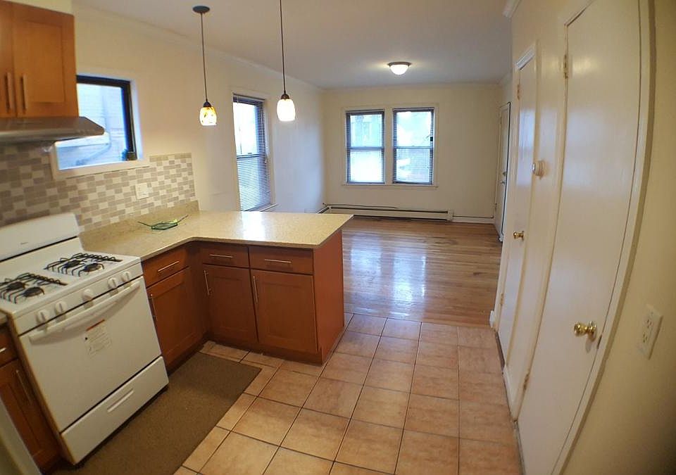 1st image of 6125 163rd St #1A