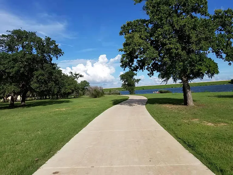 2001 Suzanne Kelli Dr — Photo 22