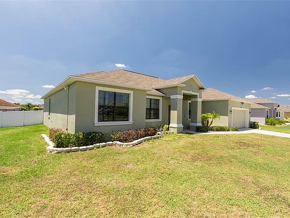 3rd image of 7127 Heatherbrook Dr