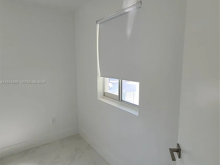 1646 NW 1st Pl #4 — Photo 7