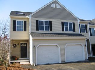 1 Blackberry Ln, Grafton, MA 01519