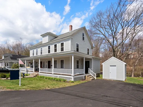 5 Riverbank Rd #5, Maynard, MA 01754