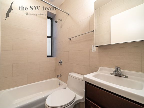 5th image of 103 W 77th St #C2