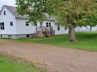 1367 S Main St, Ovid, MI 48866