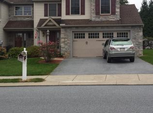 3110 Farmview Dr, Paradise, PA 17562