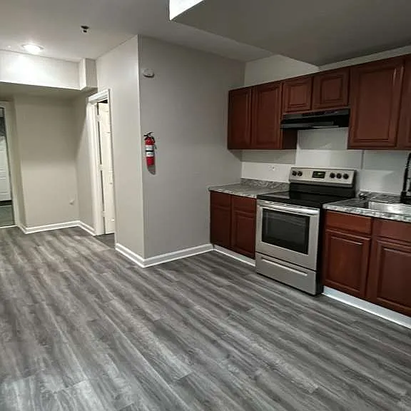 79 Tillinghast St #B4 — Photo 3