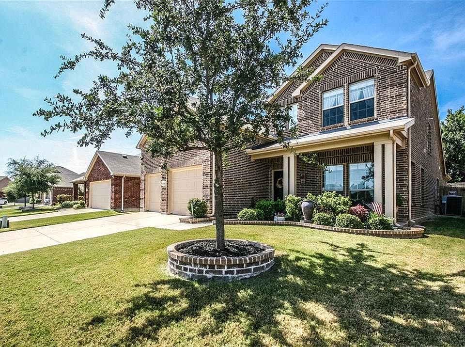1st image of 604 Byron Nelson Dr