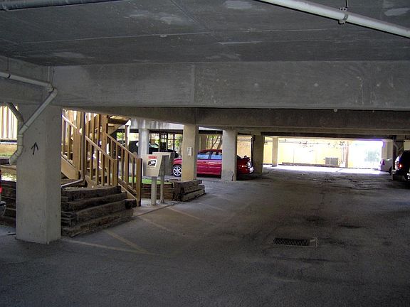 Parking Garage
