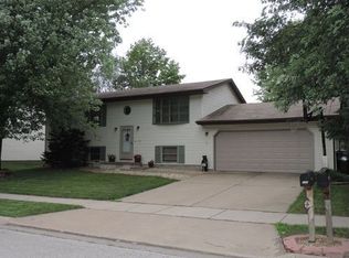 103 Nottingham Chase, Normal, IL 61761