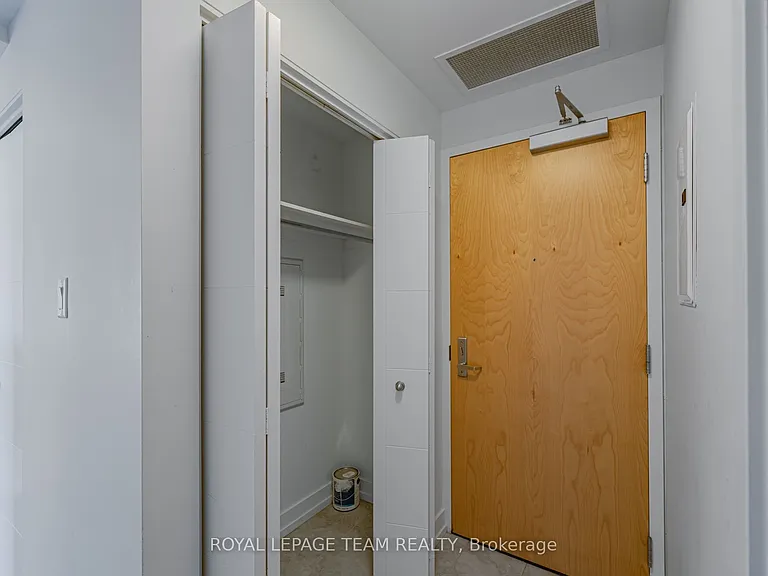 179 Metcalfe St #2302 — Photo 4