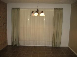 2219 Sunswept Ct, Sugar Land, TX 77478