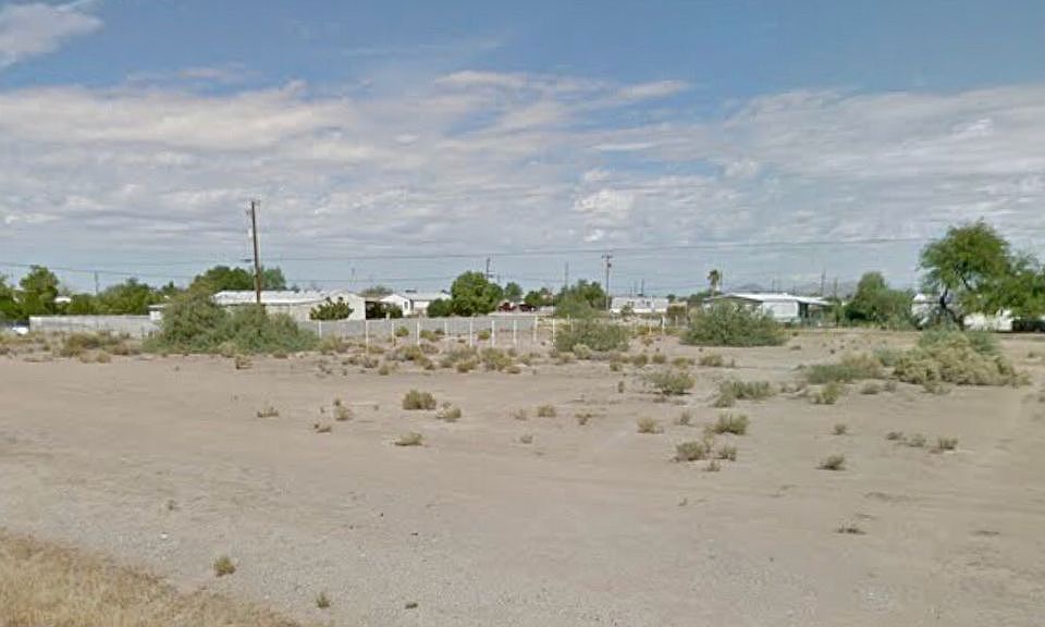 1st image of 3170 W Corridos Dr