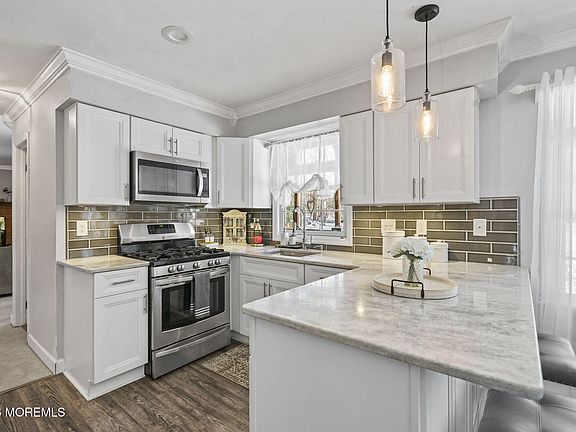 4th image of 12 Rimwood Lane