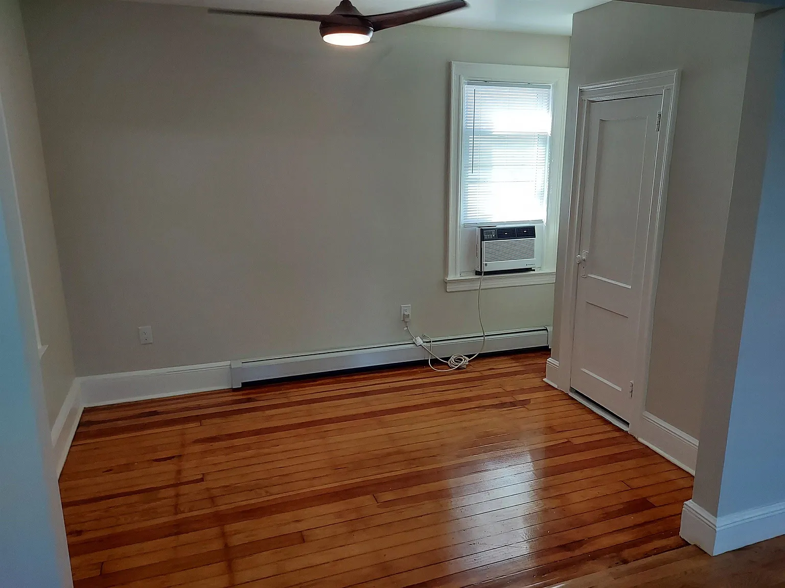 1 bed, 1.0 bath, $1,650 — Photo 4