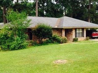 4430 Hathern Dr, Pineville, LA 71360