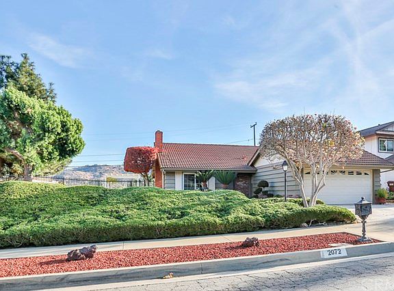 2nd image of 2072 Salto Dr
