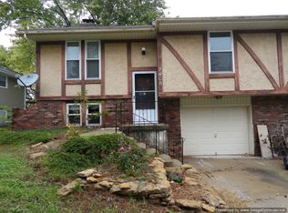 7406-7408 NW 82nd St, Kansas City, MO 64152