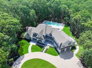 1951 Deerfield Rd, Water Mill, NY 11976