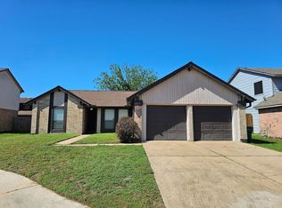 8807 Moonlight Forest Dr, Houston, TX 77088