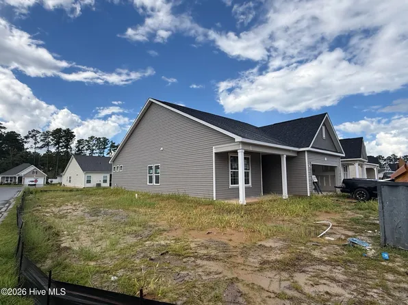1115 Forest Bend Drive NW, Calabash, NC 28467