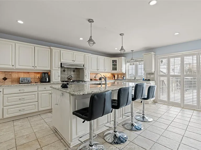 282 Rossini Blvd #UPPER — Photo 15