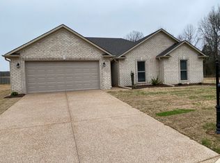 154 Livingston Way, Jackson, TN 38305