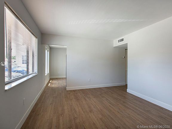 3rd image of 477 NW 25th Ct #477