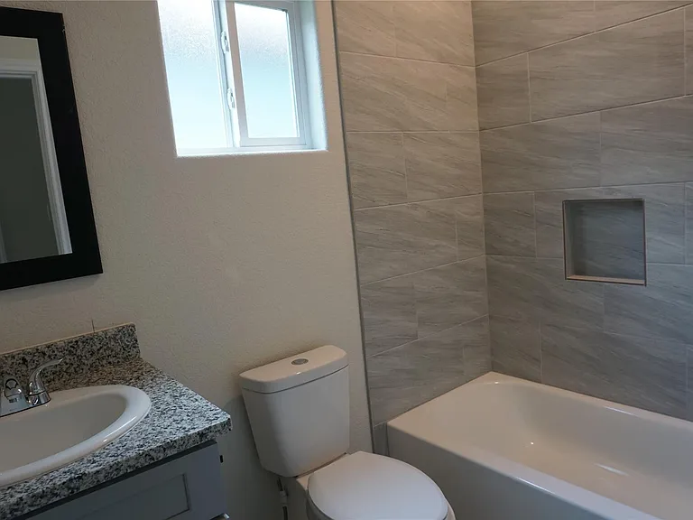 10088 Calandar — Photo 10