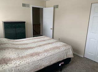 18 Mary Dr, Dillsburg, PA 17019