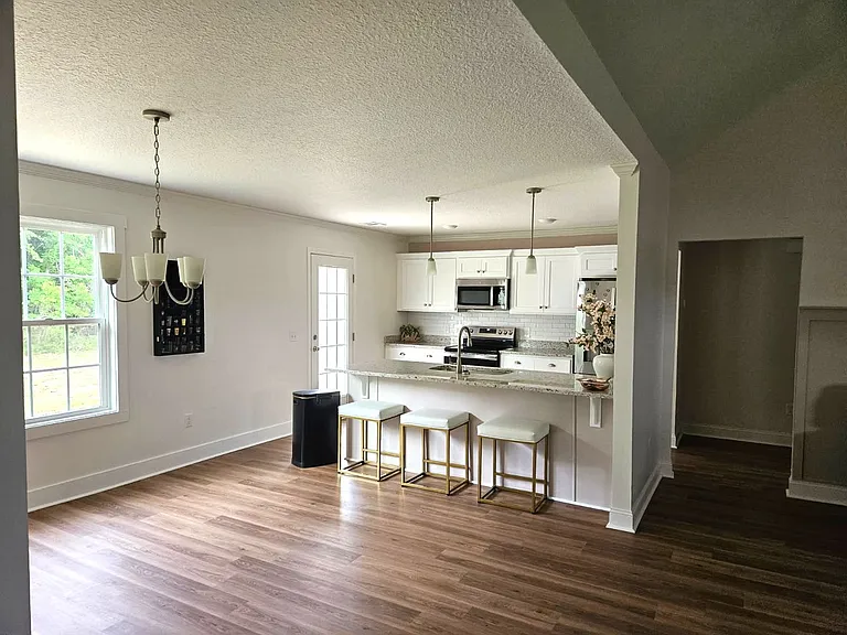 107 Enclave Ct — Photo 3