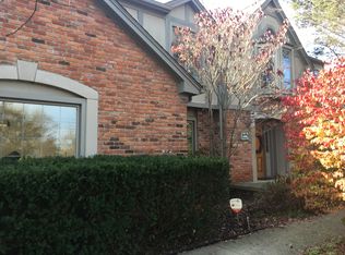 765 N Adams Rd, Rochester Hills, MI 48309