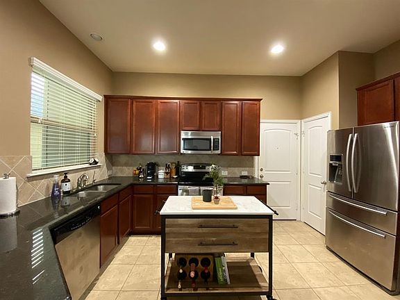 4th image of 1605 Black Duck Ter APT E