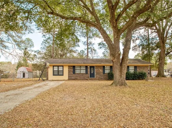 140 Whispering Pines Trl, Waycross, GA 31503