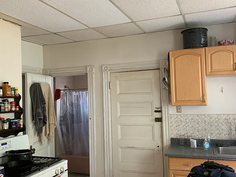 11 Saint Paul St #2 — Photo 4