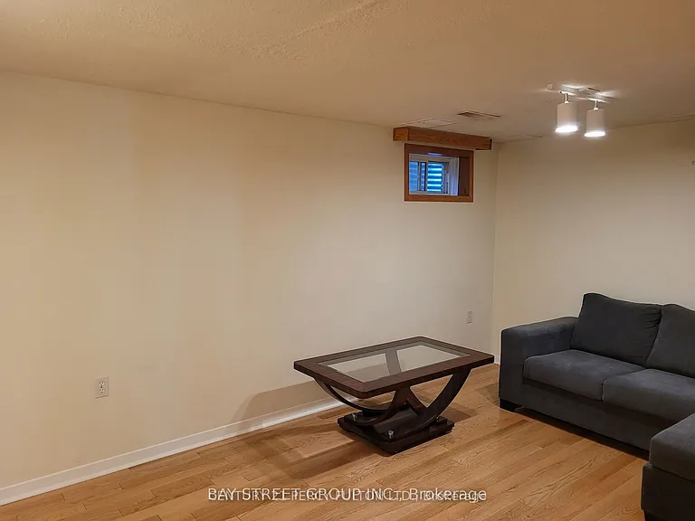 21 Sego Royalway — Photo 13