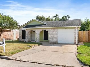 1422 Kappa St, Pasadena, TX 77504