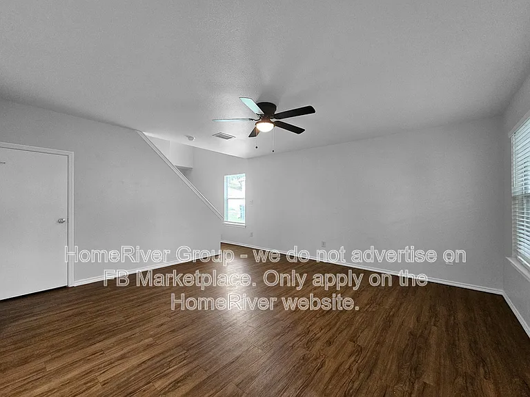 894 Sagewood Trl — Photo 3