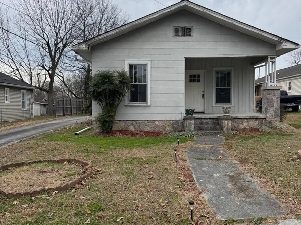 1708 McBrien Rd, Chattanooga, TN 37412