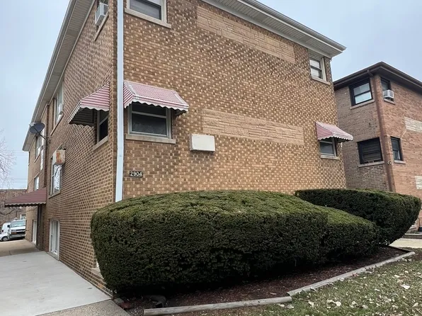2904 W Foster Ave #2F, Chicago, IL 60625