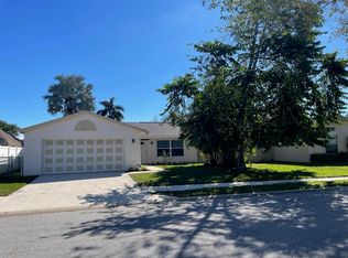 112 Banyan Cir, Jupiter, FL 33458