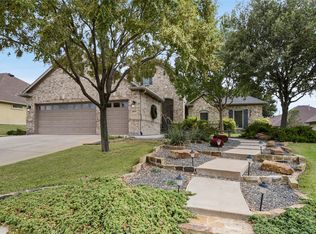 10917 Fieldstone St, Denton, TX 76207