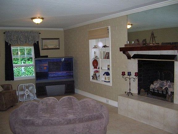 5th image of 501 Ashantilly Ave