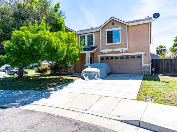 661 Sandhill Crane Dr, Los Banos, CA 93635