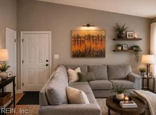 1425 Deerpond Ln, Virginia Beach, VA 23464