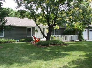 2808 Oxford Rd, Lawrence, KS 66049