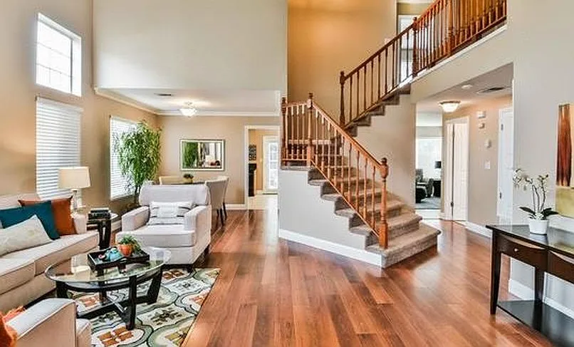 367 Plover Pl photo 1