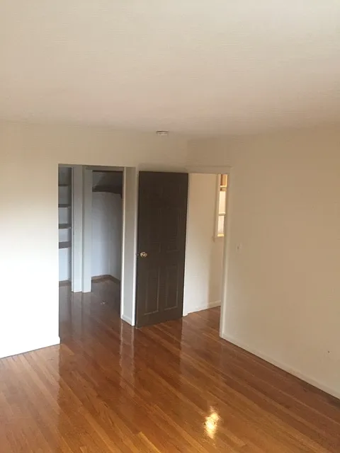 182 Central St #1