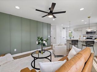 1032 Apple St, Burlington, NC 27215