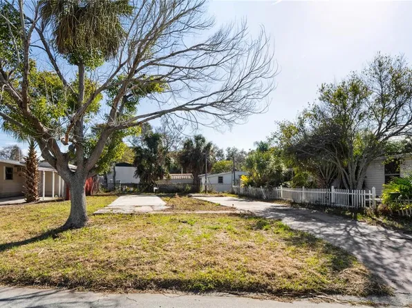 736 Driftwood Ln Unit 50, Tarpon Springs, FL 34689