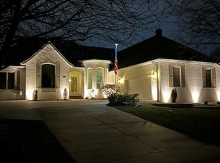 1335 N Fenchurch Ln, Springfield, MO 65802